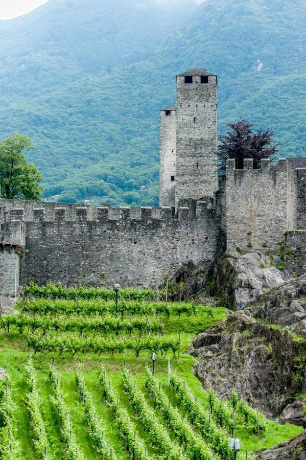 Grotto Zendralli Roveredo Экстерьер фото