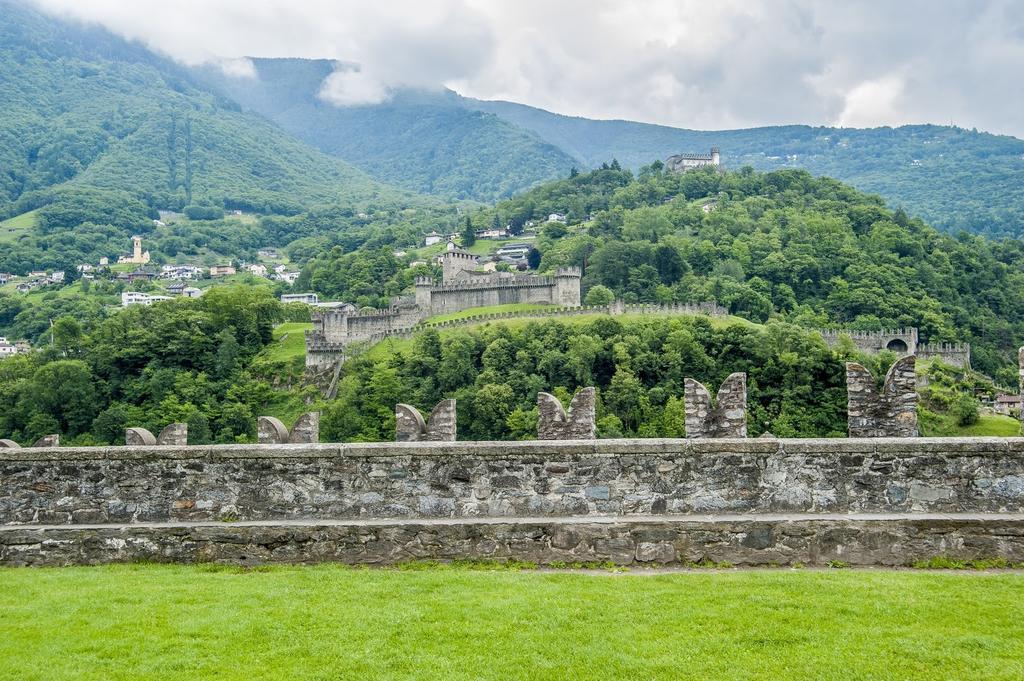 Grotto Zendralli Roveredo Экстерьер фото